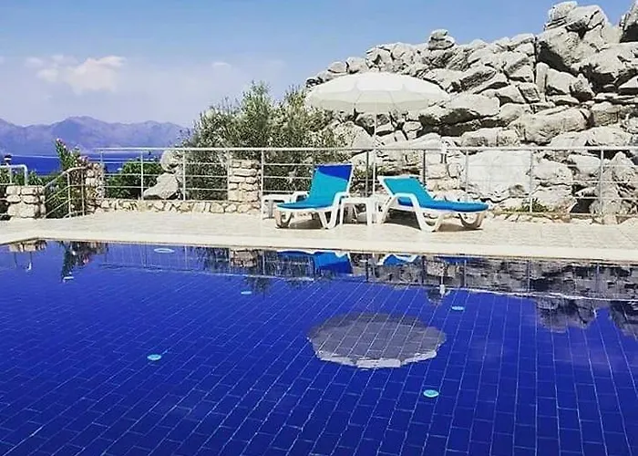 호텔 Kumlubuek 말마리스